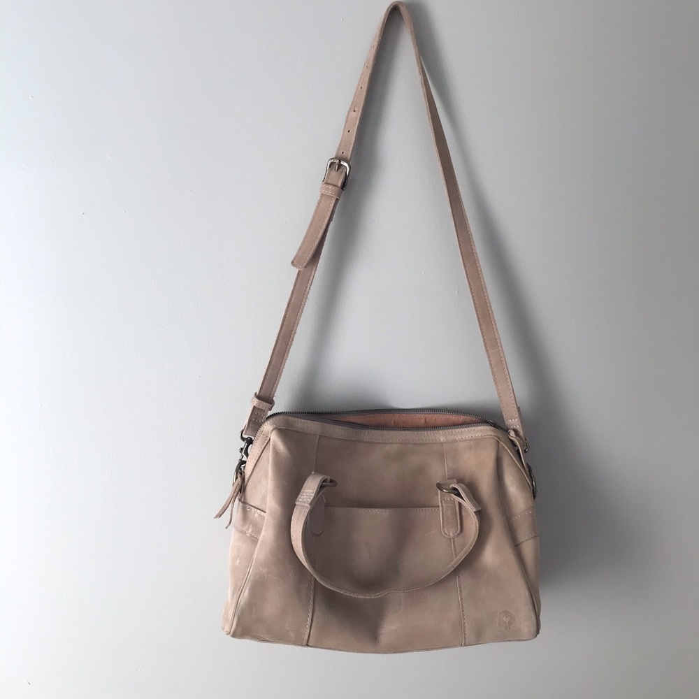 Able leather bag